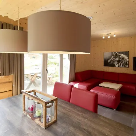 Modern In Sankt Georgen Ob Murau With Sauna シャレー ザンクト・ローレンツェン・オプ・ムーラウ