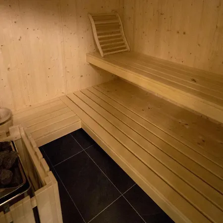 Modern In Sankt Georgen Ob Murau With Sauna シャレー ザンクト・ローレンツェン・オプ・ムーラウ